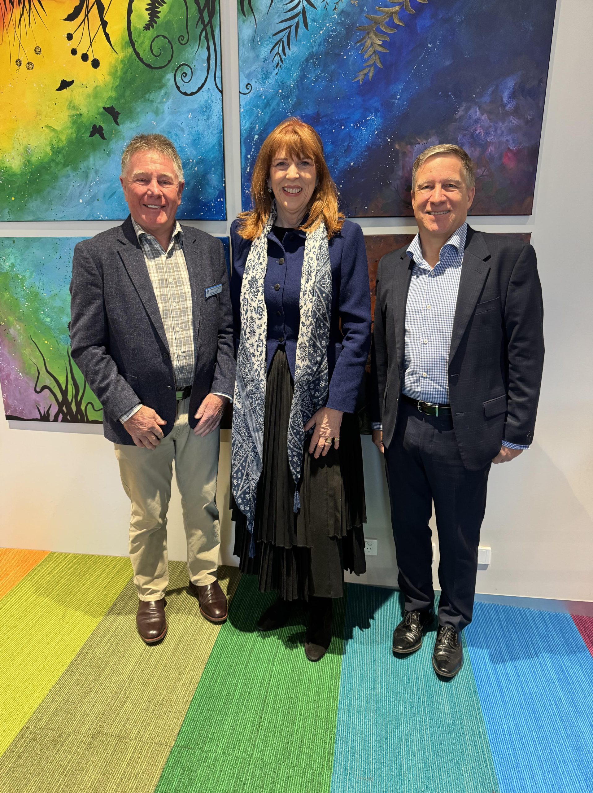 Governer visits Ozanam house